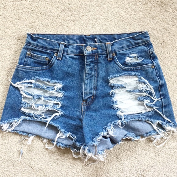 Super Distressed Denim Shorts Flash 